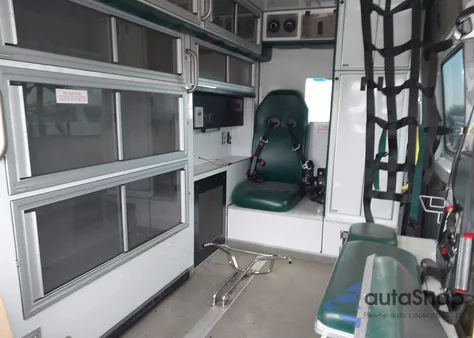 2017 Mercedes-Benz Sprinter 2500 Standard Roof V6 из США, поврежденный, VIN WD3PE7CD8HP565505